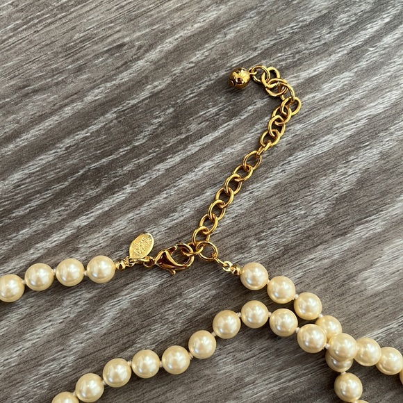 JOAN RIVERS Classics Collection Faux Pearl Necklace - Picture 2 of 5